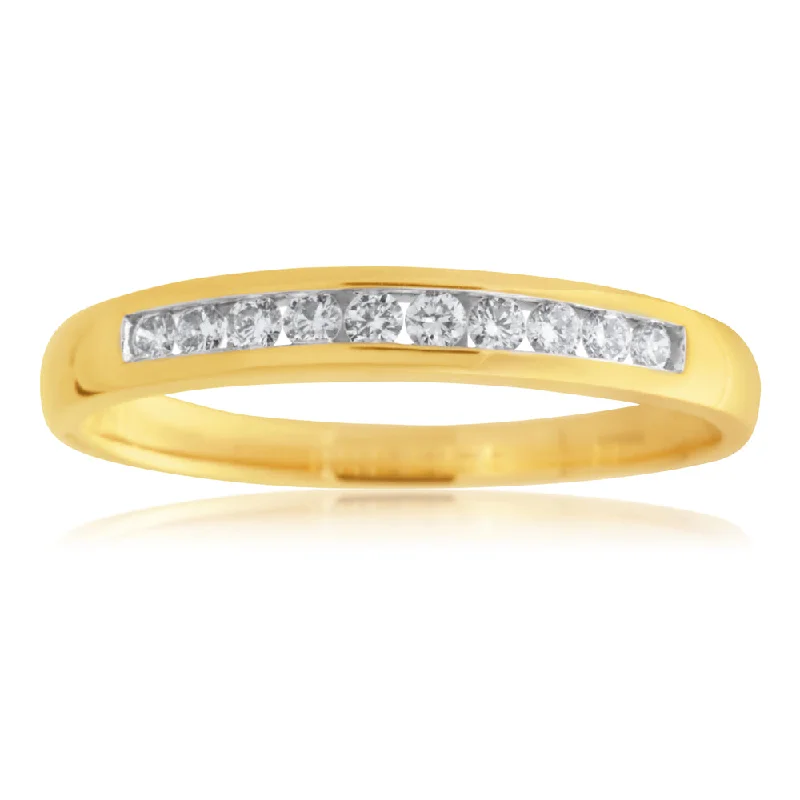 women’s split shank engagement ring-18ct Yellow Gold 1/4 Carat Channel Set Diamond Ring with 10 Brilliant Diamonds