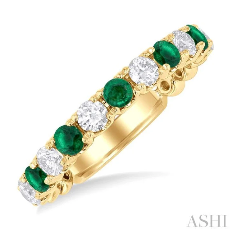 women’s crystal ring-1/2 ctw Round Cut 2.85MM Emerald and Diamond Precious Wedding Band in 14K Yellow Gold