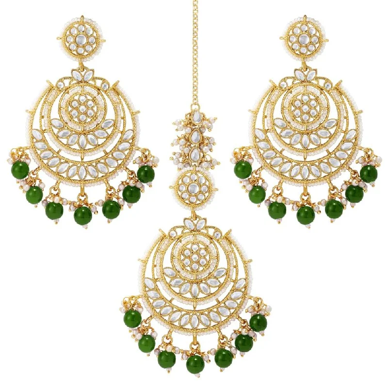 women’s fancy earrings-Etnico Gold Plated Traditional Big Kundan & Pearl Chandbali Earrings with Maang Tikka Set for Women/Girls (TE3002G-1)