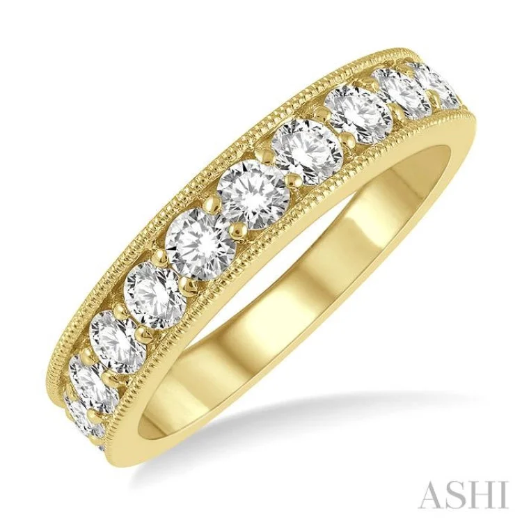 women’s statement ring-1 ctw Round Cut Diamond Wedding Band in 14K Yellow Gold