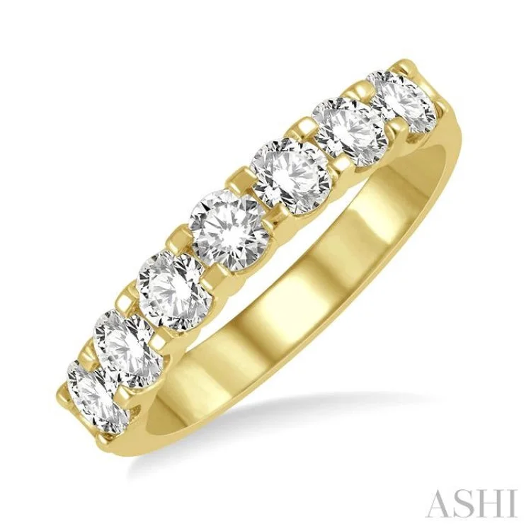 women’s promise ring for her-1 Ctw Round Cut 7 Stone Diamond Wedding Band in 14K Yellow Gold