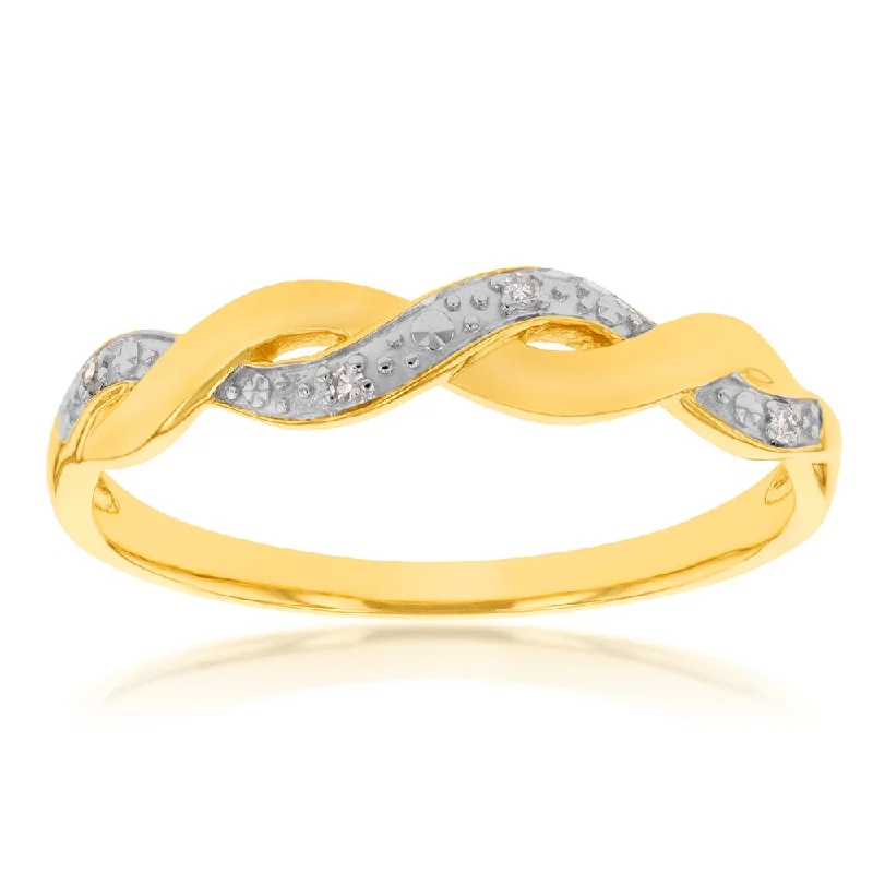 women’s engagement ring set-9ct Yellow Gold Diamond Ring