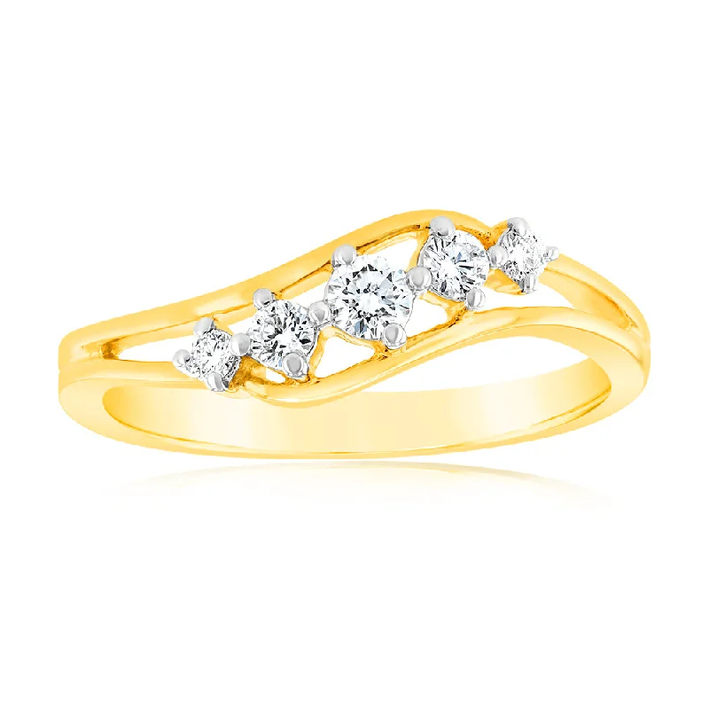 women’s princess diamond ring for engagement-9ct Yellow Gold Luminesce Lab Grown 1/4 Carat Diamond Ring