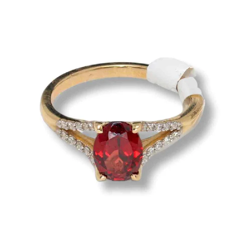 women’s princess cut engagement ring-14K Yellow Gold 2.9G Garnet Diamond Ring