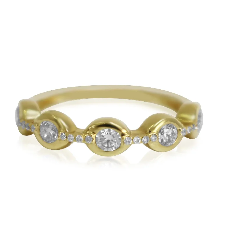 women’s halo engagement ring-Yellow Gold Diamond Ring