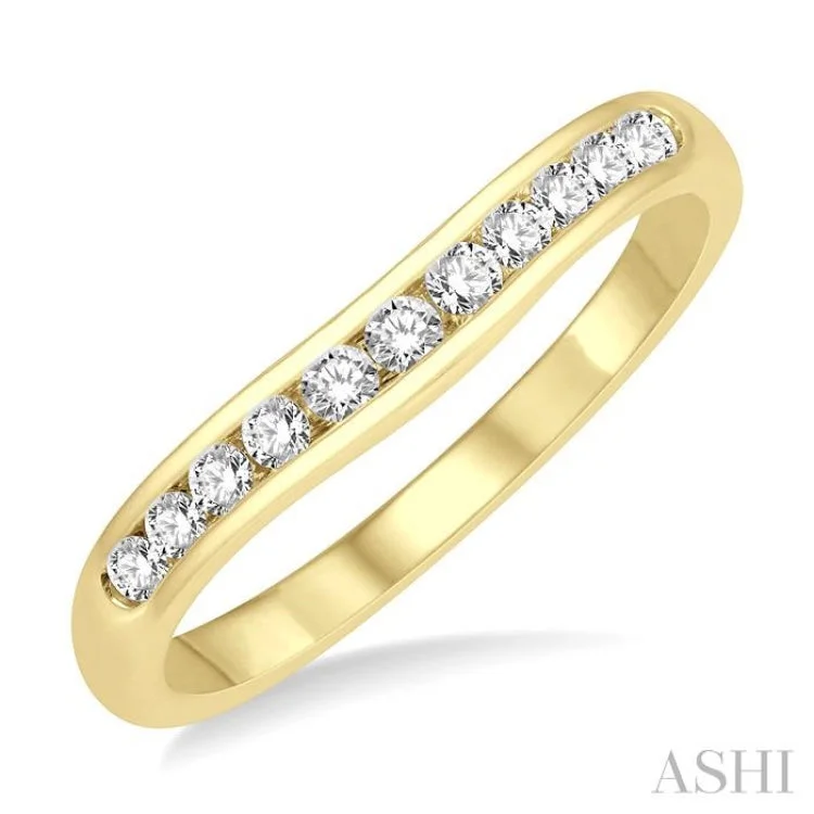 women’s simple engagement ring-1/4 Ctw Round Cut Diamond Inlay Wedding Band in 14K Yellow Gold